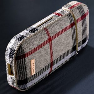 bao dung iqos caid kame burberry2 555x555 1